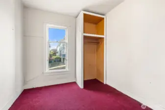 Upper floor unit 1