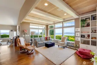 Built-in bookshelves and unique ceiling.