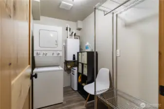 DADU - Laundry & storage