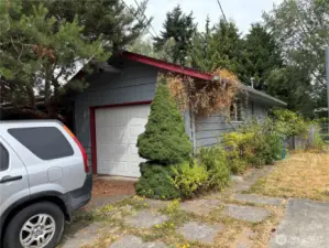 One car attached garage