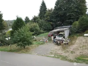 Entrance from Greenshores