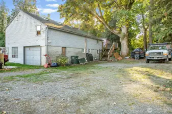 Additional dwelling with 3 bed 1 bath, garage and storage