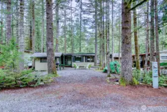 Bright sunny div 4 lot