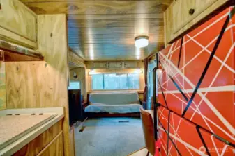 Stove and refrigerator included