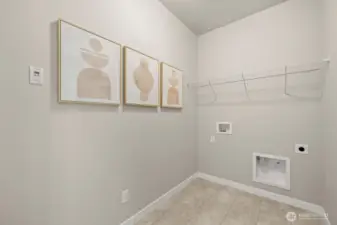 Photographs are for illustrative purposes only. Features, finishes, interior/exterior colors, landscaping and floorplan shown may vary from actual homes built