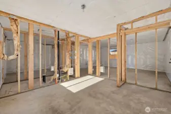 Photographs are for illustrative purposes only. Features, finishes, interior/exterior colors, landscaping and floorplan shown may vary from actual homes built