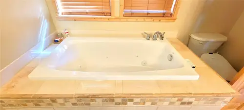 Jetted Tub