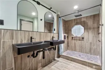 Spacious primary attached bath.