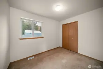 South Upstairs Guest Bedroom
