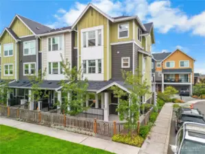 Welcome home to this serene townhome community in the heart of West Seattle!
