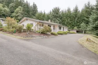Lot includes the front lawn area