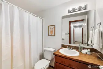 Full guest bathroom upstairs.