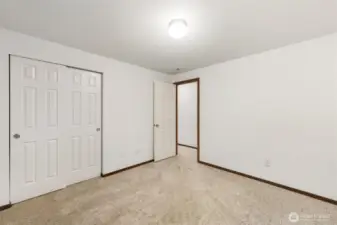 Guest bedroom