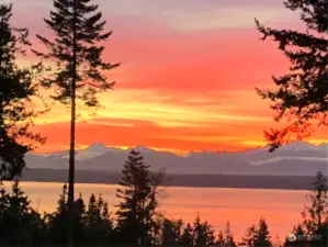 Olympic Mountains and shipping lanes