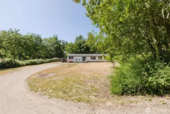 Down a private, dead end road! Want privacy? Here it is!