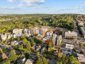 Nearby West Seattle Golf Course, and parks.