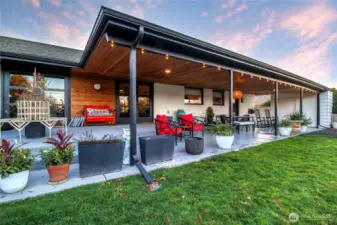 660sqft of Covered Back Patio