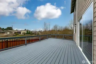 Huge back deck