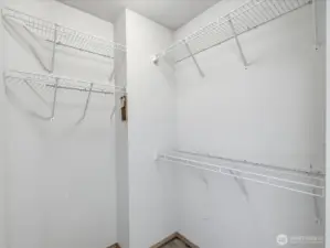 Walk-in closet