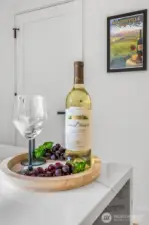 Minutes to popular Woodinville wineries!