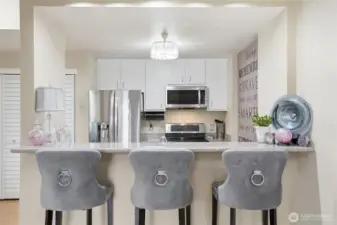 Kitchen with Eat Bar