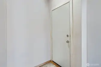 Decluttered
