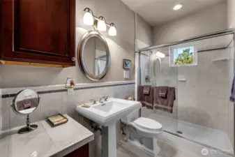 Full bath near downstairs bedroom