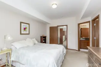 Primary suite