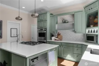All new quartz countertops!