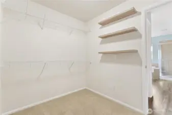 Walk in closet