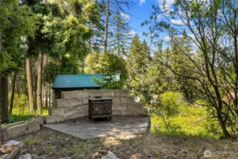 Stove/additional fire area