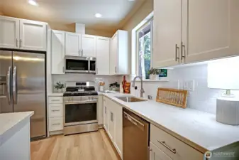 Kitchen with Eating Space