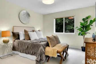 Another guest room.