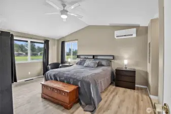 Primary Bedroom - Vaulted Ceilings