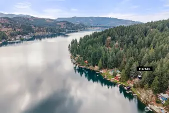 Friendly Summit Lake Shore Community