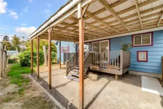 Covered back deck area