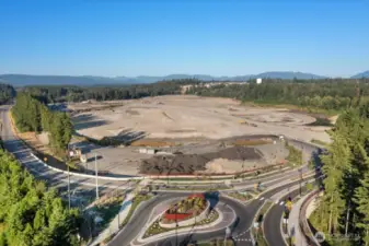 Upcoming Lakepointe Urban Village! Just minutes away, off of 256th - "The Lakepointe property is a 214-acre property in the city's northern part. According to the developer, Lakepointe will be a development with community gathering space, 1,320,000 sq. ft. of retail, 1,750+ residential units, many dining options, entertainment options, 90,000 sq. ft. of office space, and a 20-acre lake."