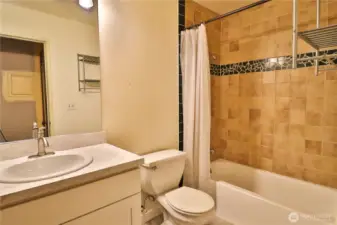 Full bathroom, new flooring.