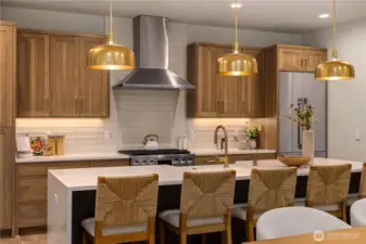 Huntwood custom kitchen cabinetry