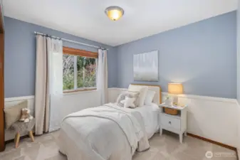 Bedroom #2 with closet organizers