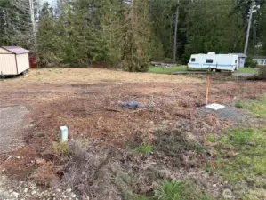 PUD power and Comunity water on site. Phone and Fiber optic on site.