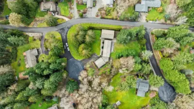 Plenty of space for all your outdoor and indoor enjoyment!