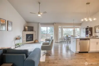 Welcome to your 3-bedroom 1.75-bathroom 1372 square foot home overlooking the Grand Canal