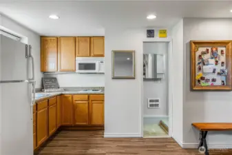 Secondary kitchen or kitchenette setup