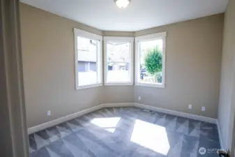 Sitting room off Primary