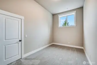 Den/Playroom/Home Gym - so many options!