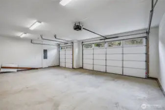 3 car garage