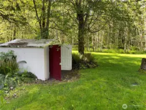 Shed will stay with property