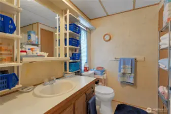 Primary bath