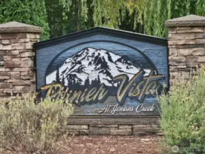Rainier Vista Complex